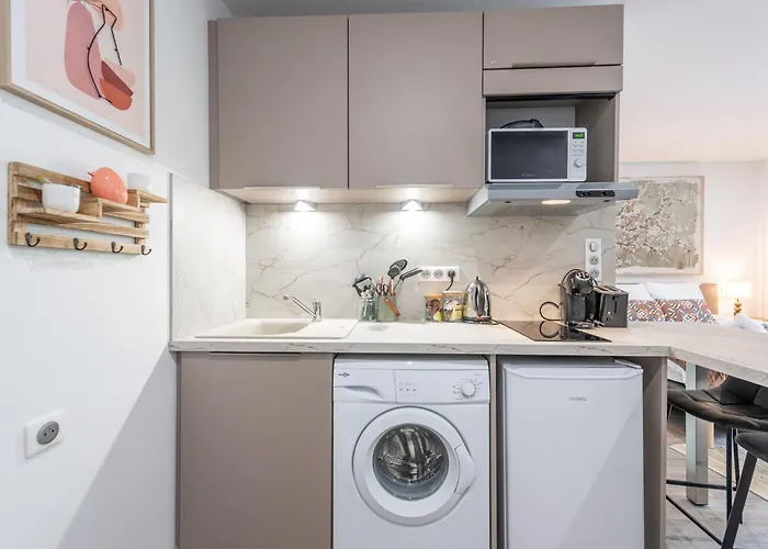 Le Bonlieu 3 - Joli Studio Avec Balcon En Plein Coeur De La Ville